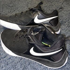 Nike Women’s Zoom Hyperace Volleyball Shoes